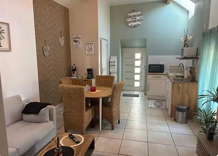 Apartament Escale Dans Les Vosges Avec Jacuzzi Privatif